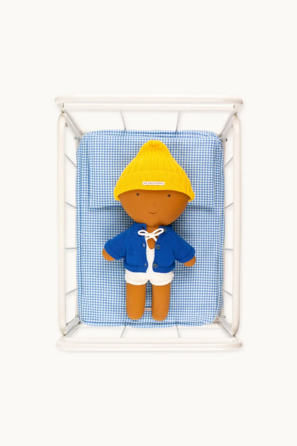 Gommu Poppen Ledikant Met Blauw Geruit Beddengoed
