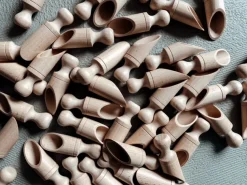 Houten Schepjes Sensorisch Spel, 2 Stuks