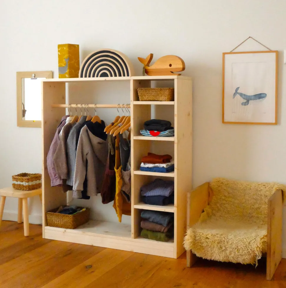 Manine Montessori Kledingkast
