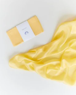 Sarah's Silks Speelzijde Geel