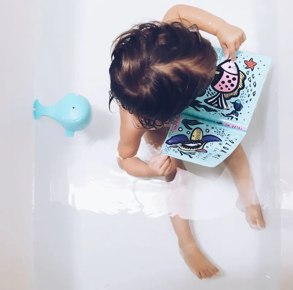 Wee Gallery Badboekje, Color Me Ocean