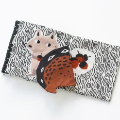 Wee Gallery Knisperboekje, Peekaboo Forest