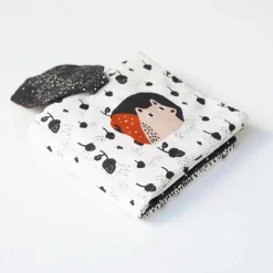 Wee Gallery Knisperboekje, Peekaboo Forest