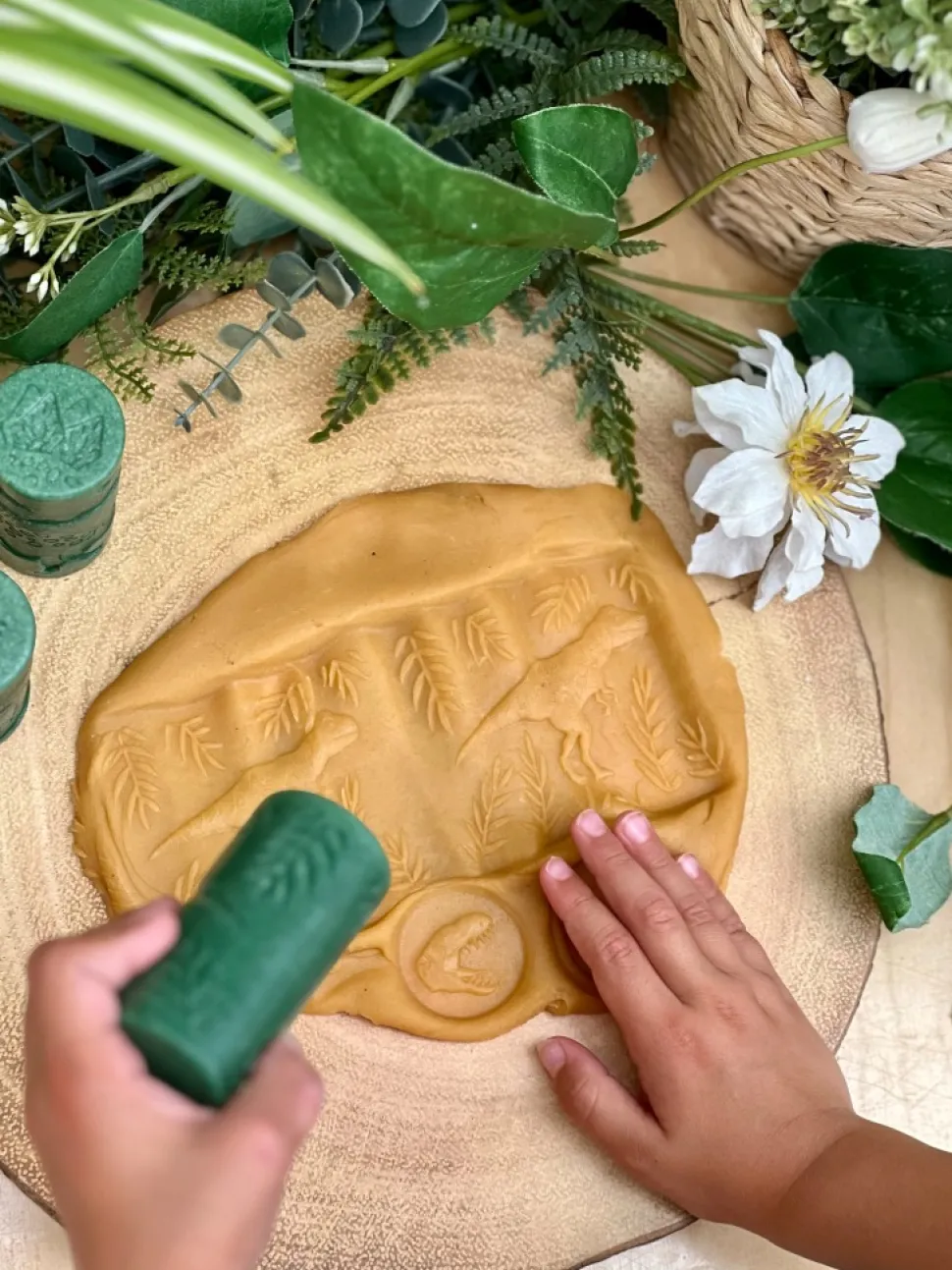 Yellow Door - Let's Roll Dinosaurs Kleirollers